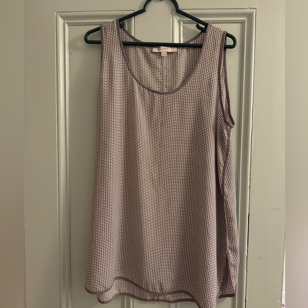 Brown and White Sleeveless Top